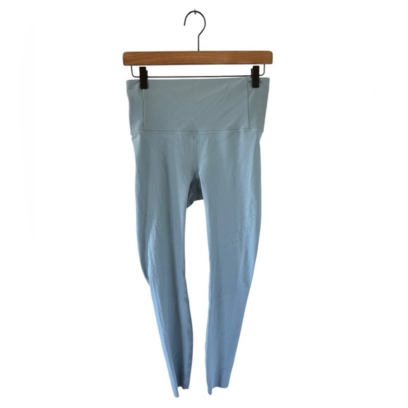 Lululemon Zoned In Tight 27” *Envelope Pocket
Blue Cast - Picture 7 of 8